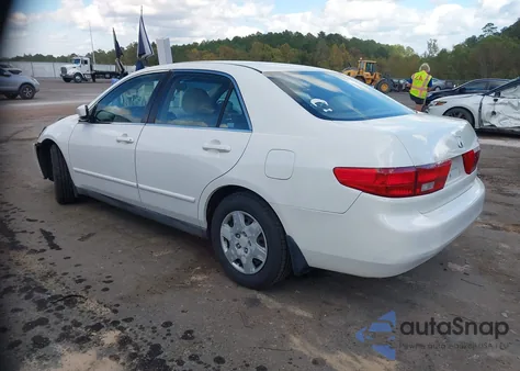 2005 Honda Accord 2.4 Lx from USA, damaged, VIN 3HGCM56435G711043